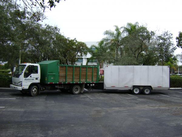 Resized/TruckTrailer.JPG